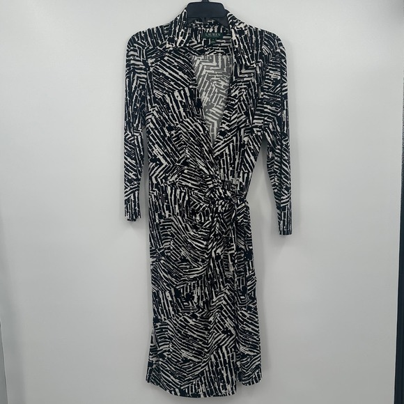 Lauren Ralph Lauren Dresses & Skirts - Lauren Ralph Lauren Women's Collared Long Sleeve Wrap Dress in Black/White Print